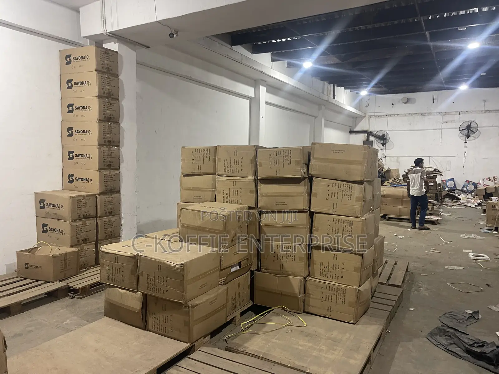 400 SQM Warehouse at North Kaneshie Industrial Area for Rent