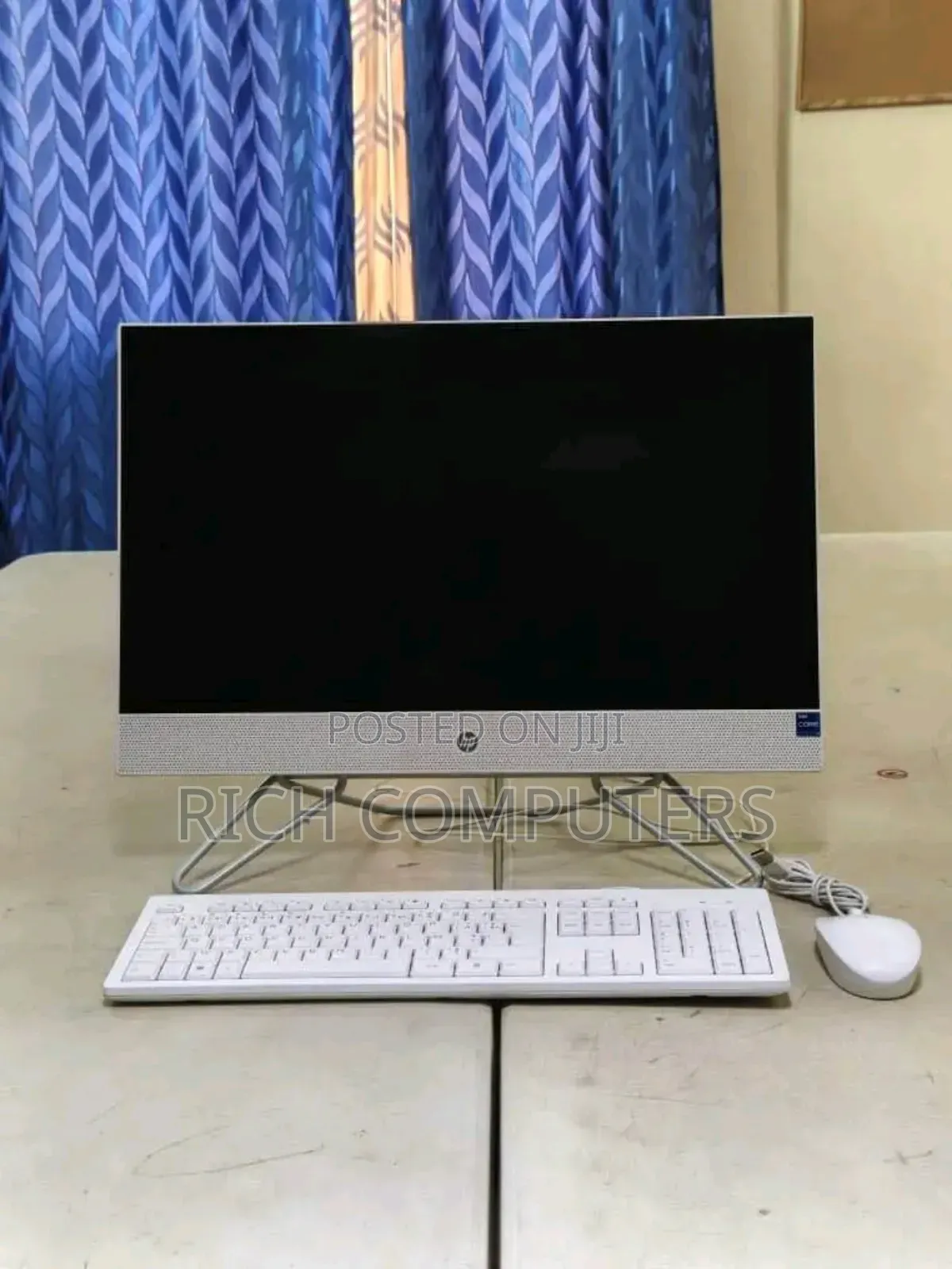New HP 200 G4 22 All-in-One 16GB Intel Core i5 SSD 512GB