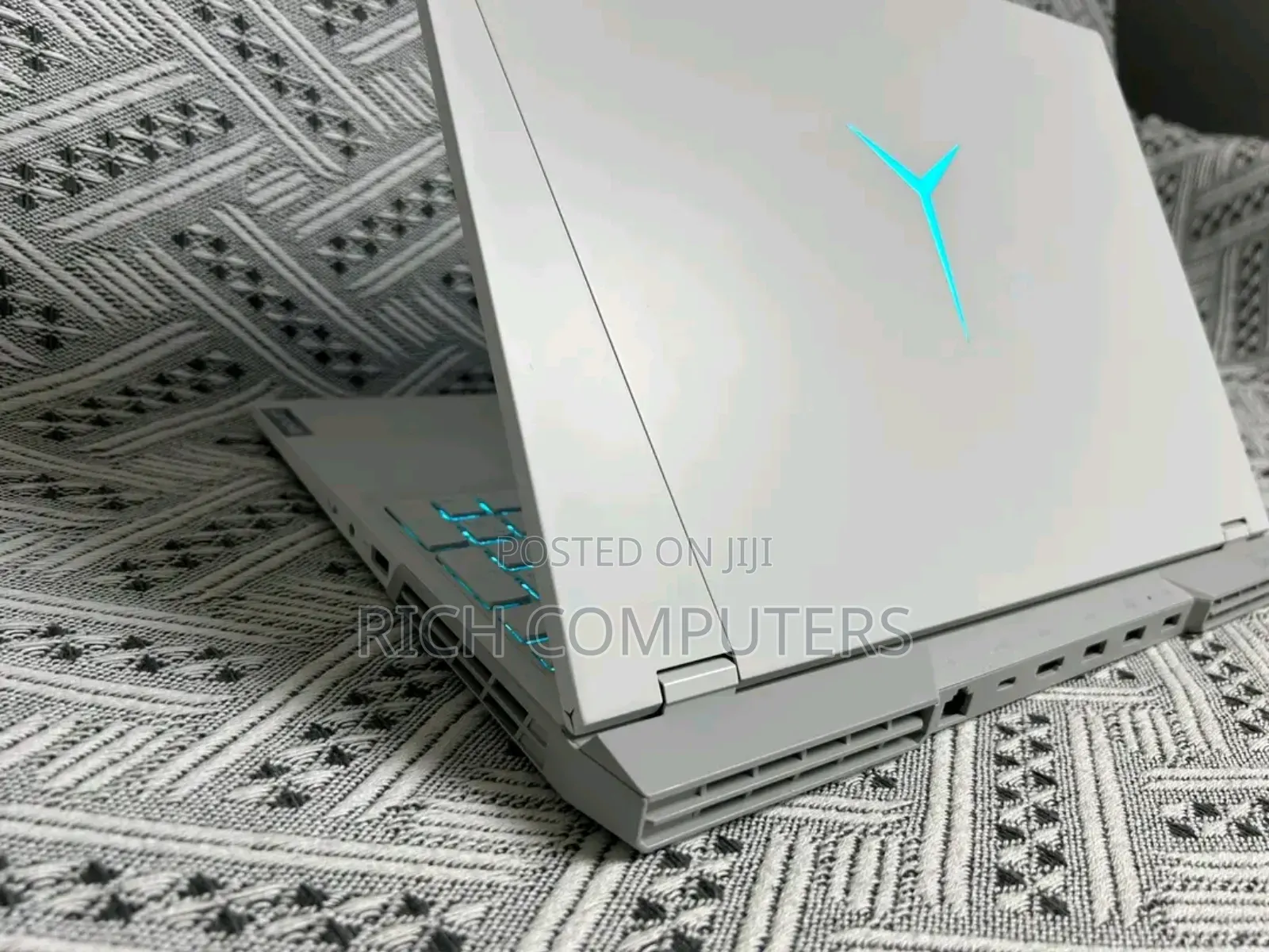 New Laptop Lenovo Legion Y545 32GB Intel Core i9 SSD 1T