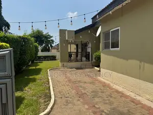 4bdrm House in Unique Key Agency, Manet Court for sale