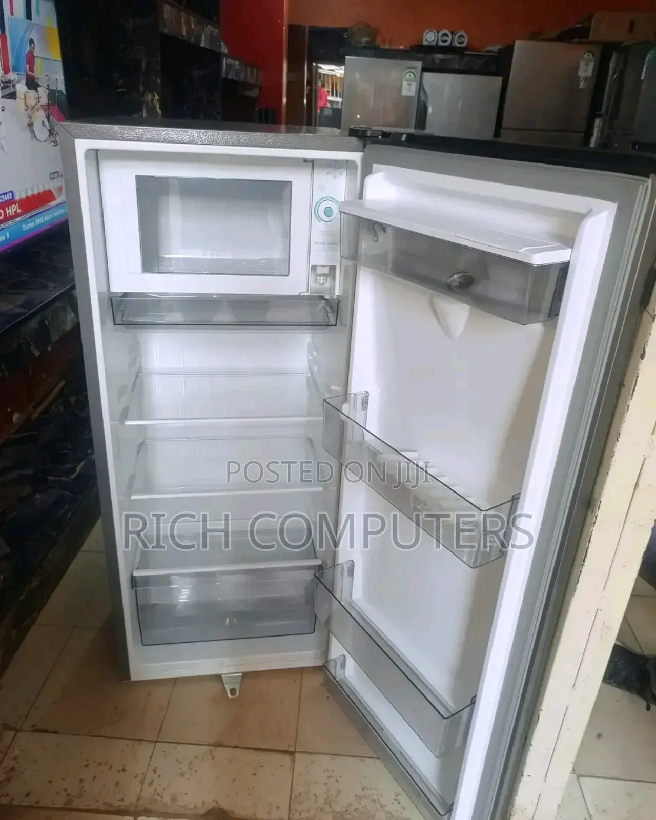 Hsence Dispenser Fridge