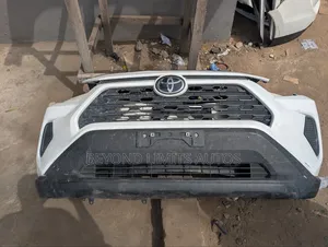 Toyota Rav4 2019,2020,2021,2022 Complete Front Bumper Home Used