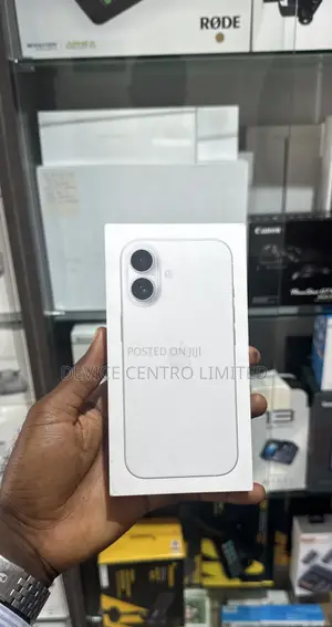 New Apple iPhone 17 256 GB White