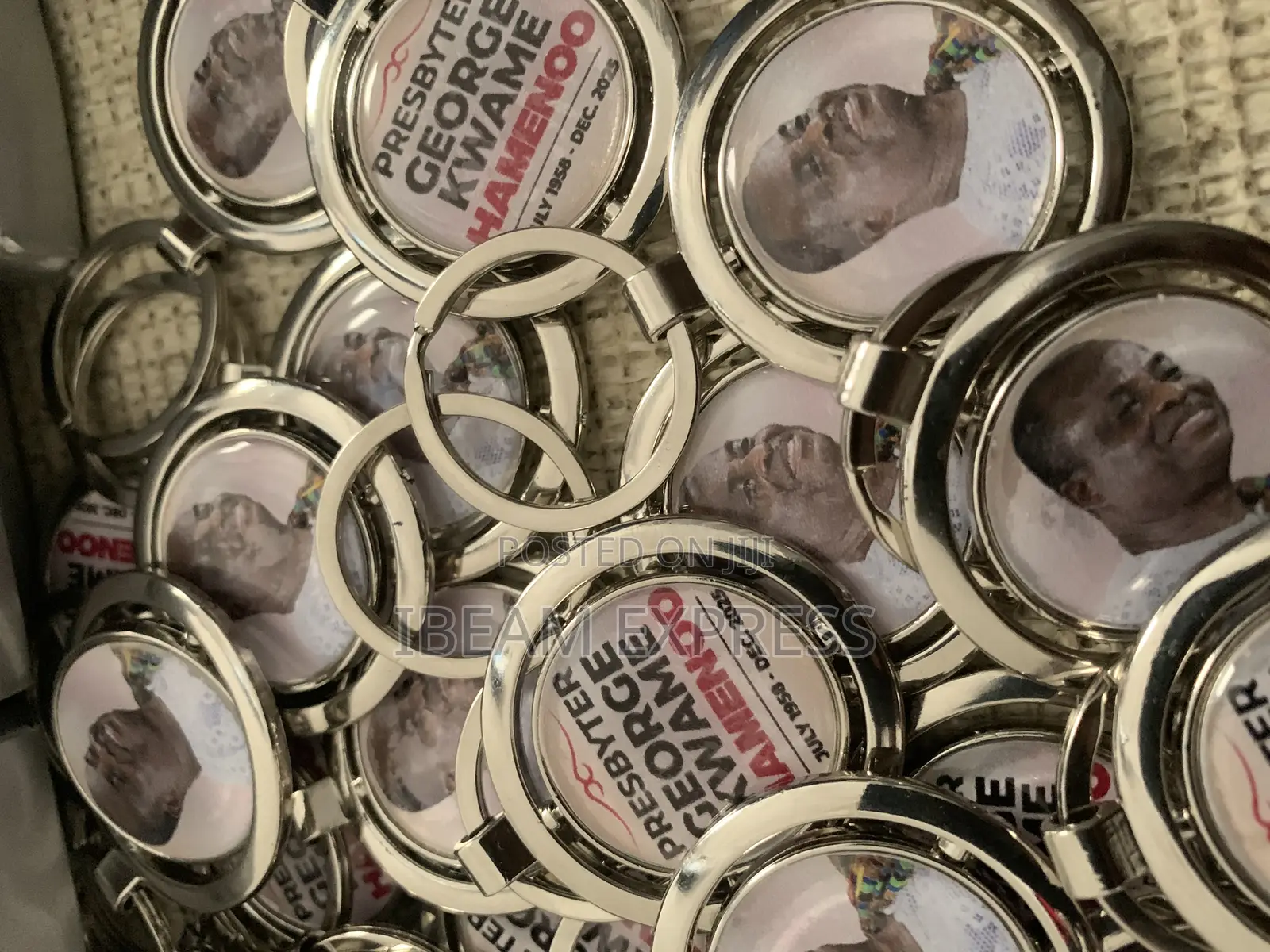 Front and Back Key Holders With Picture