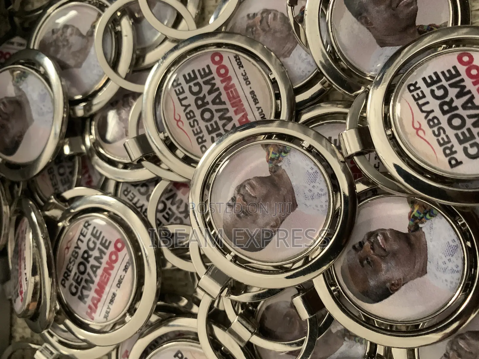Front and Back Key Holders With Picture