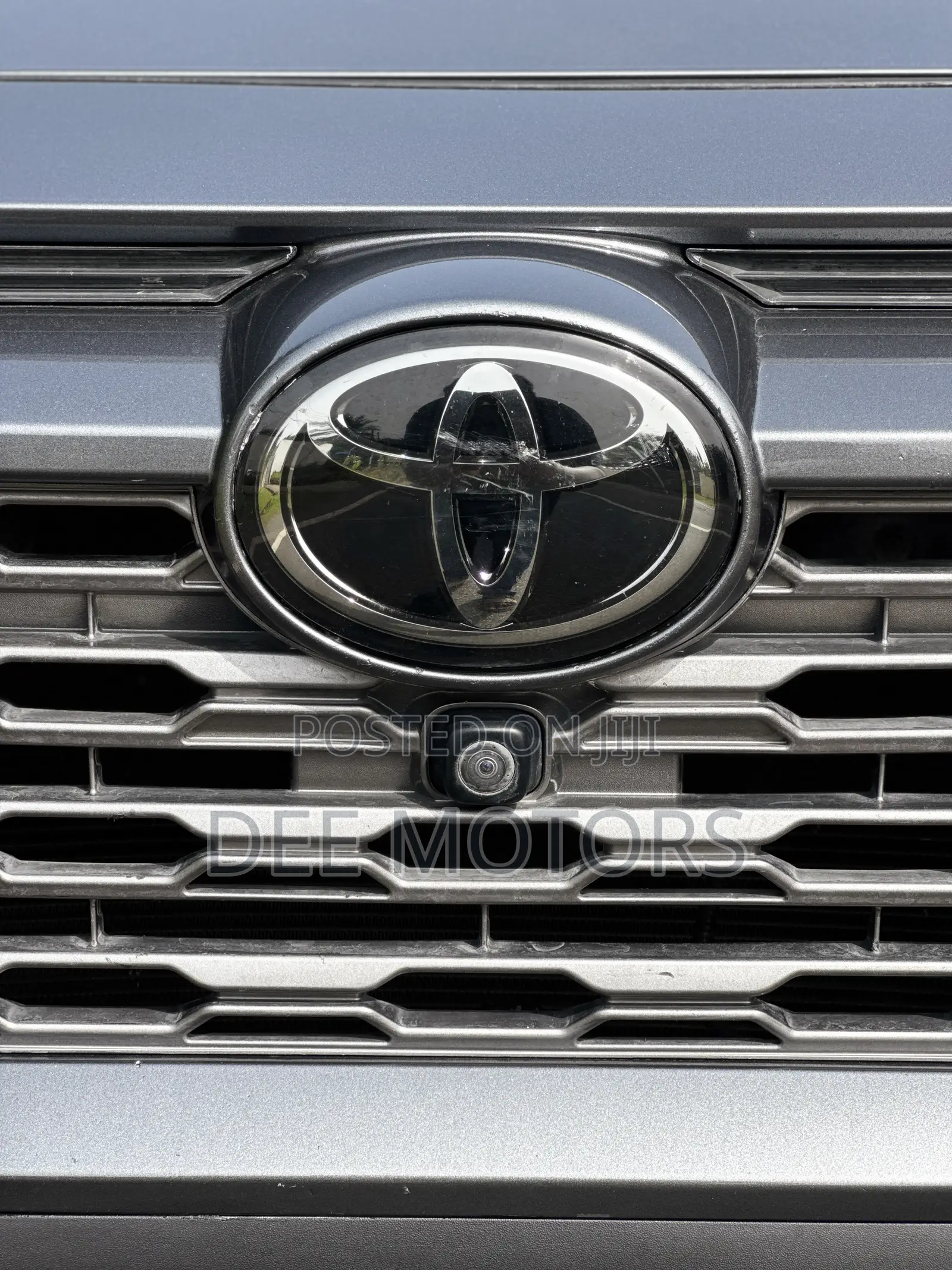 Toyota RAV4 Limited 2021 Gray