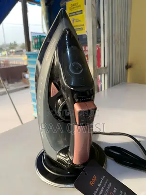Original Raf Wireless Steam Iron With Charging Dock