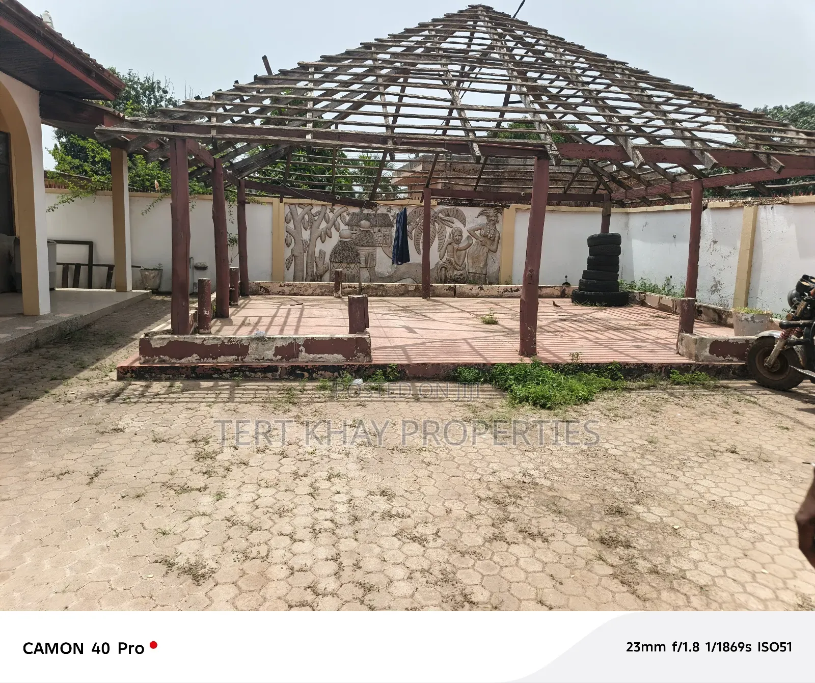 6bdrm House in Vivian Farm, Sakumono for sale