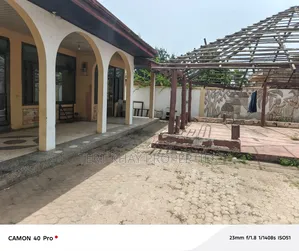 6bdrm House in Vivian Farm, Sakumono for sale