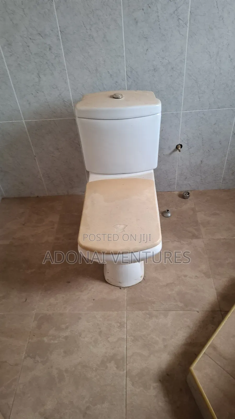 3bdrm Apartment in Sokoban Asaago, Kumasi Metropolitan for rent