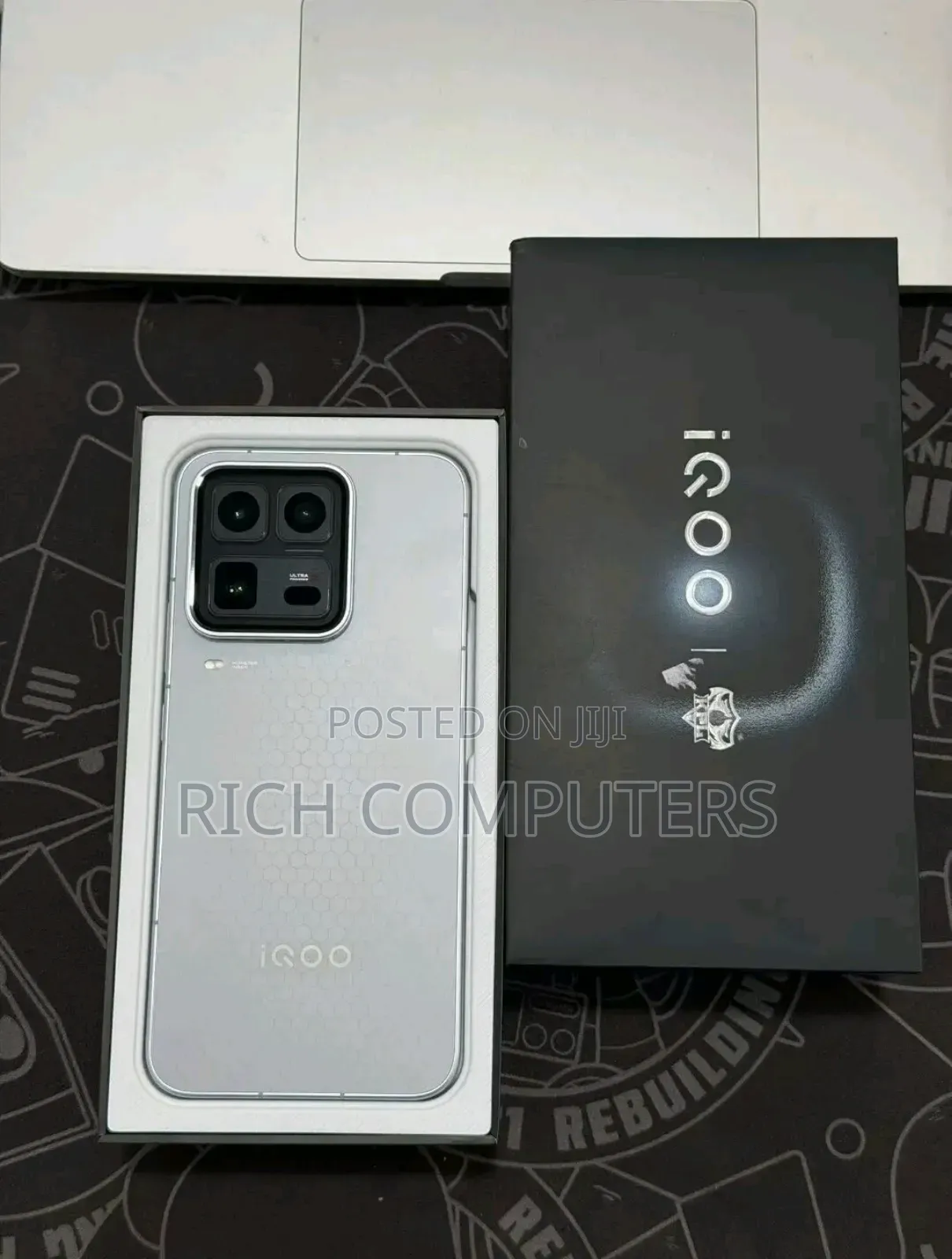New Vivo iQOO 15 512 GB Gray