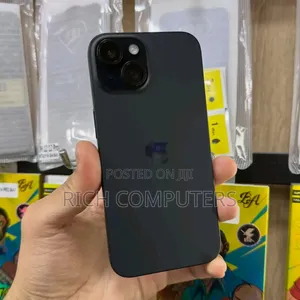 New Apple iPhone 15 256 GB Black