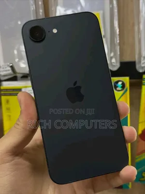 Apple iPhone 16e 128 GB Black