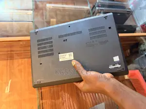 Laptop Lenovo ThinkPad T14 8GB Intel Core i5 SSD 256GB