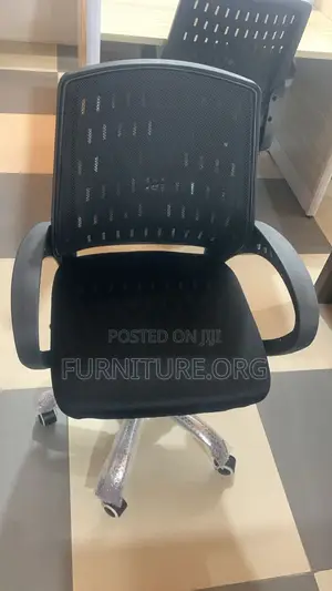 Swivel Chair for Office/Home