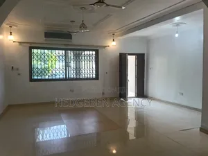 5bdrm Apartment in Oyarifa for rent