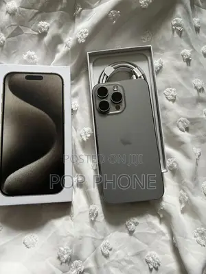 Apple iPhone 15 Pro Max 256 GB Silver