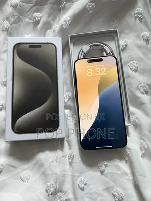 Apple iPhone 15 Pro Max 256 GB Silver