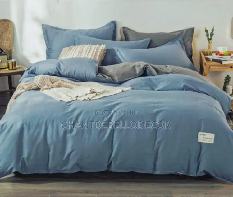 King Size 1 Duvet, 1 Duvet Cover, 1 Bedsheet, 4 Pillowcases