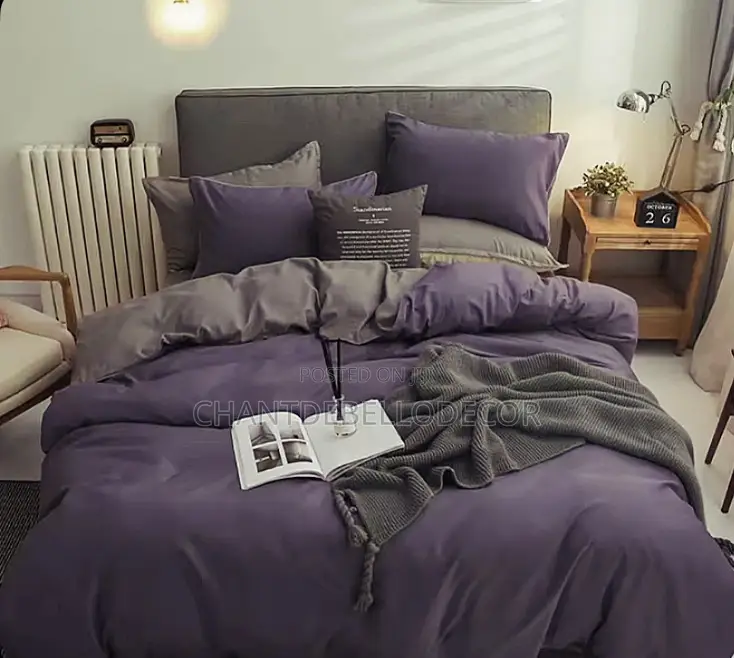 King Size 1 Duvet, 1 Duvet Cover, 1 Bedsheet, 4 Pillowcases
