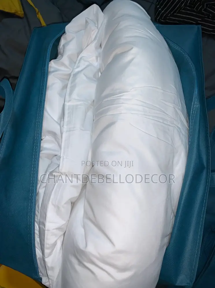 King Size 1 Duvet, 1 Duvet Cover, 1 Bedsheet, 4 Pillowcases