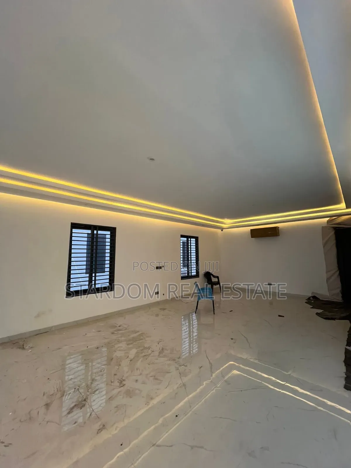 4bdrm Duplex in Adjiringanor, East Legon for sale