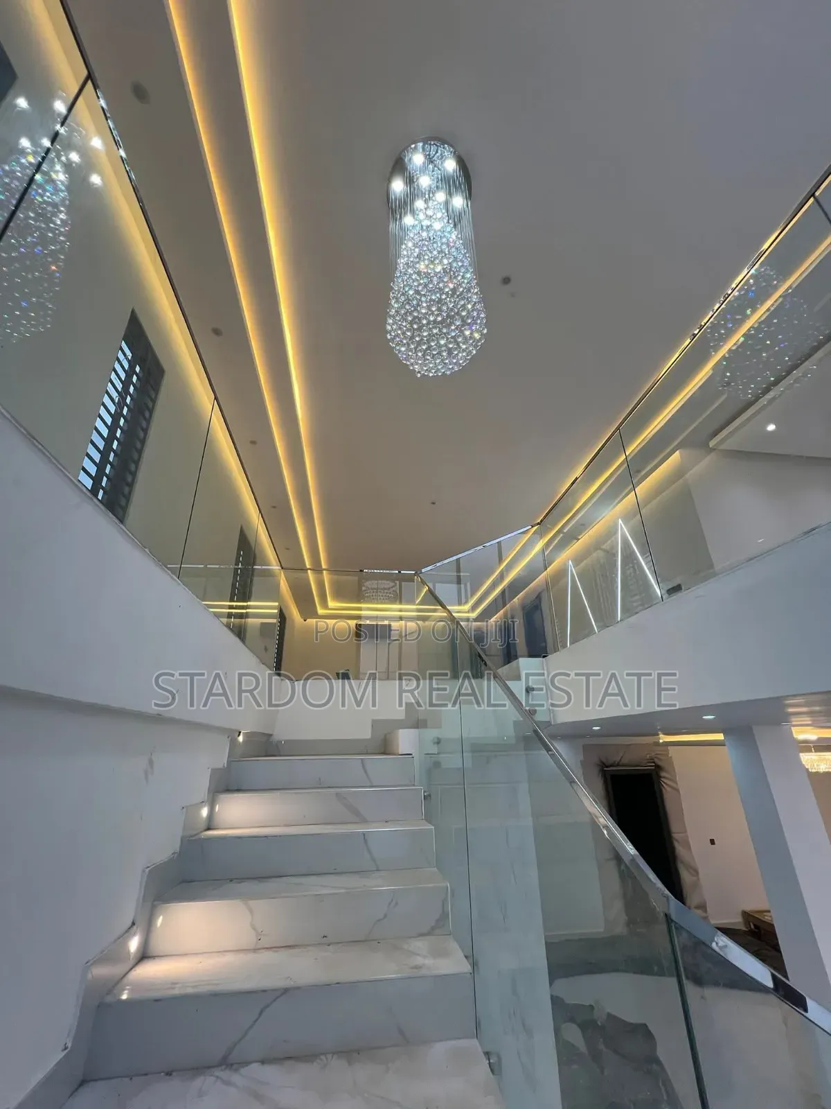 4bdrm Duplex in Adjiringanor, East Legon for sale