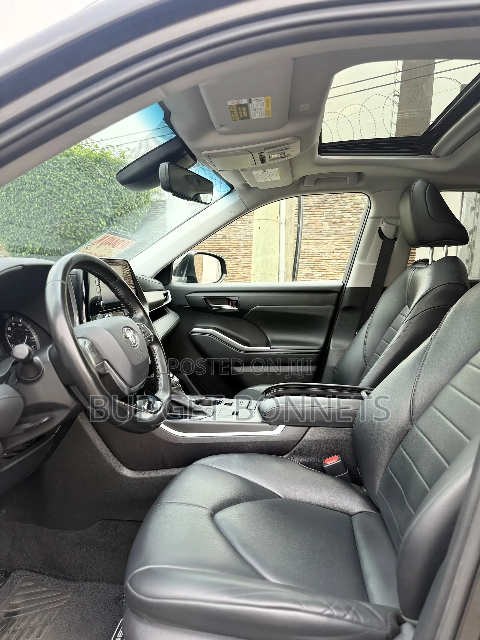 Toyota Highlander XLE 2021 Black