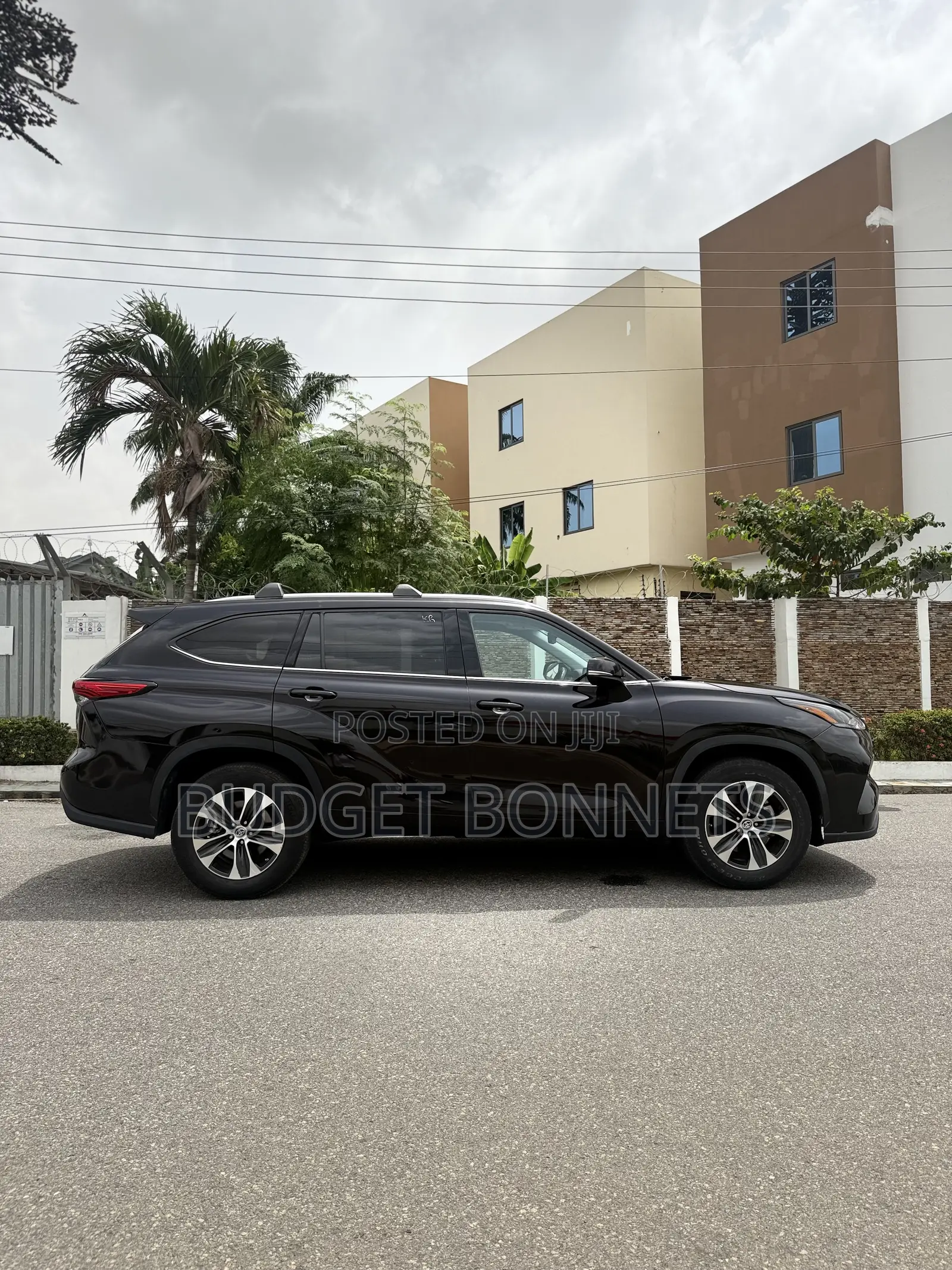 Toyota Highlander XLE 2021 Black