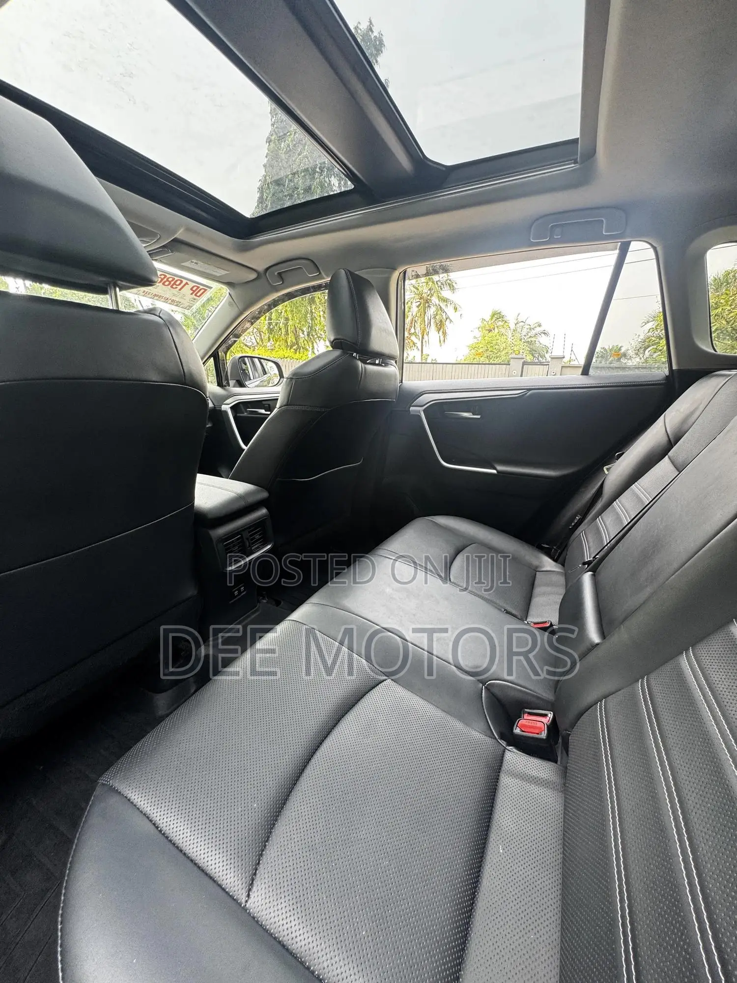 Toyota RAV4 Limited 2021 Gray