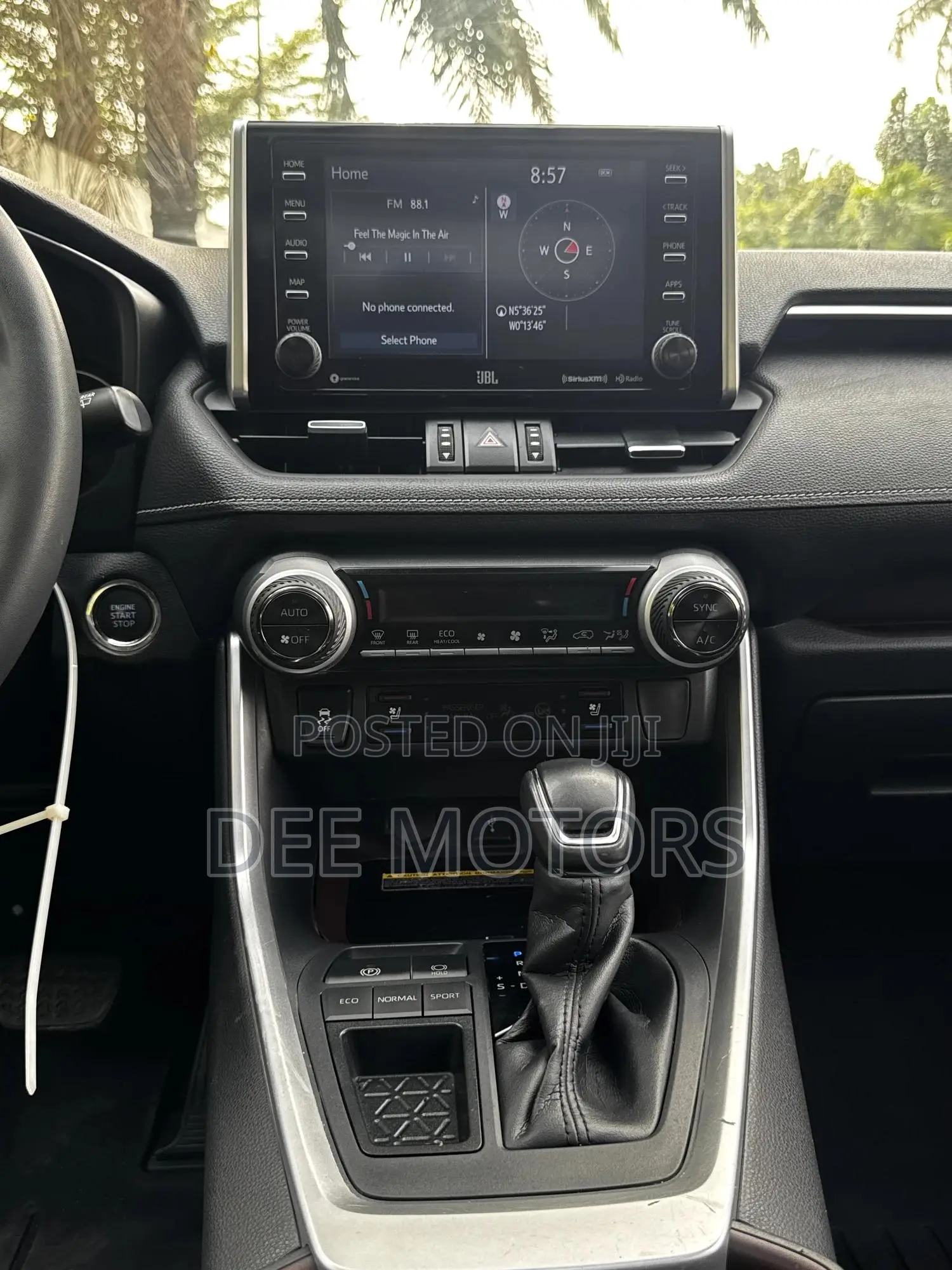 Toyota RAV4 Limited 2021 Gray