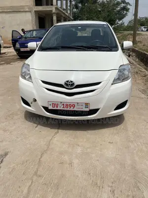 Toyota Belta 2010 White