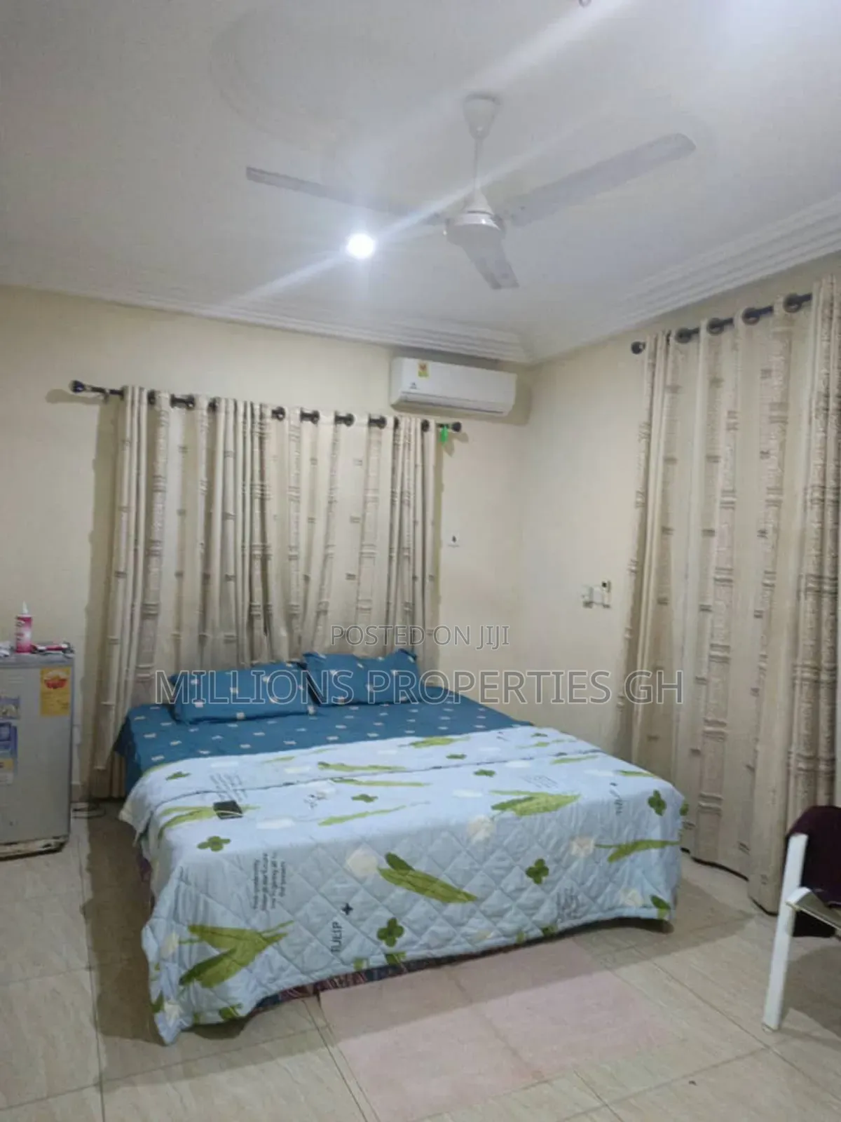 18bdrm House in Millions Properties, Kumasi Metropolitan for sale