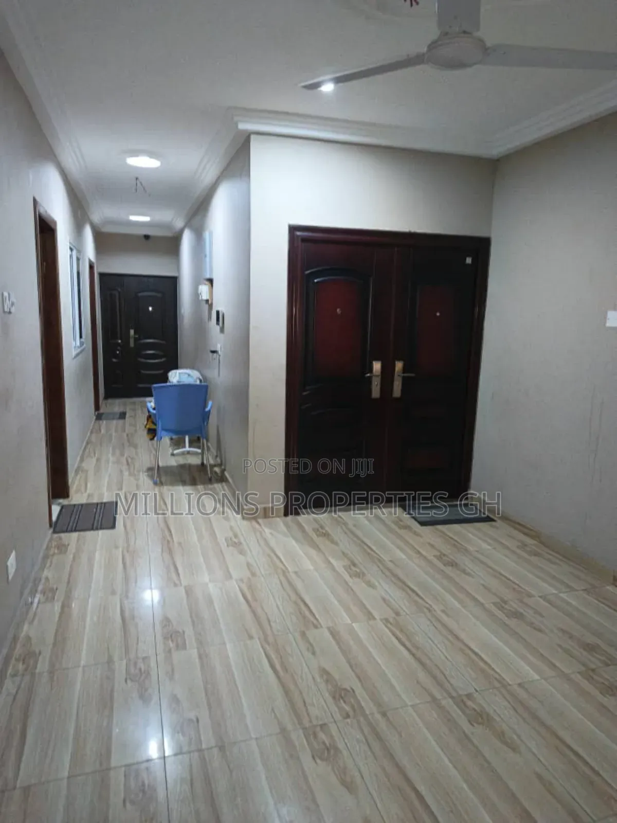 18bdrm House in Millions Properties, Kumasi Metropolitan for sale