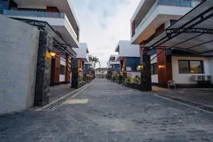 5bdrm Duplex in Cantonments, US Embassy Area for rent