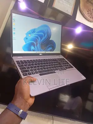 Laptop Dell Latitude 5510 8GB Intel Core i5 SSD 256GB