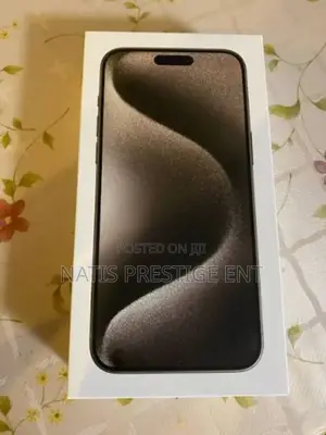 New Apple iPhone 15 Pro Max 256 GB Silver