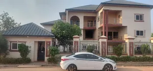 18bdrm House in Millions Properties, Kumasi Metropolitan for sale