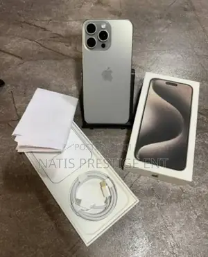 New Apple iPhone 15 Pro Max 256 GB Silver