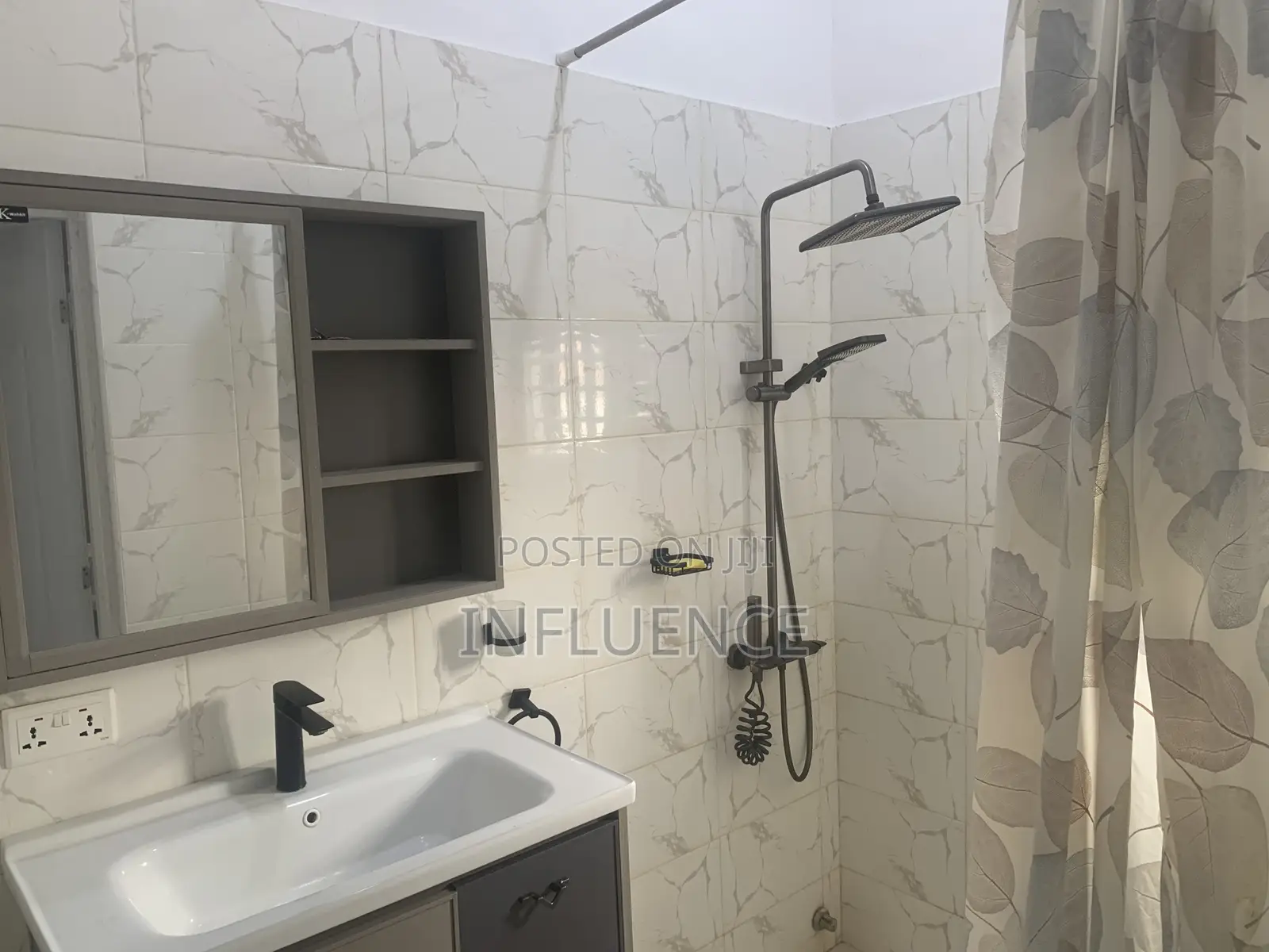 Furnished 3bdrm House in Lakeside, East Legon for rent