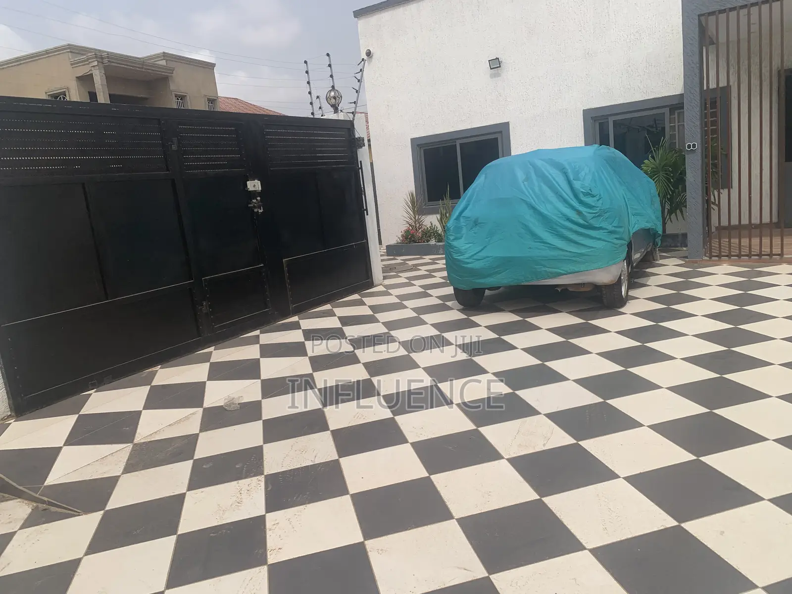 Furnished 3bdrm House in Lakeside, East Legon for rent