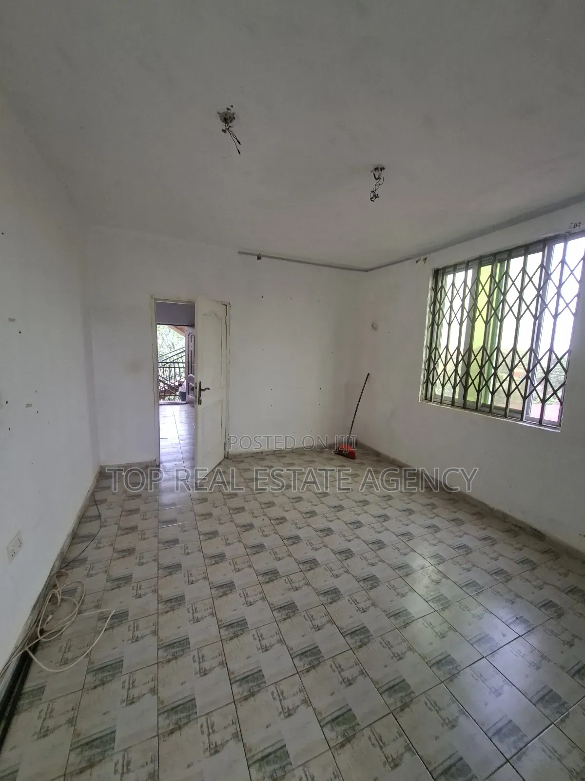 1bdrm Apartment in Ashiyie, Frafraha for rent