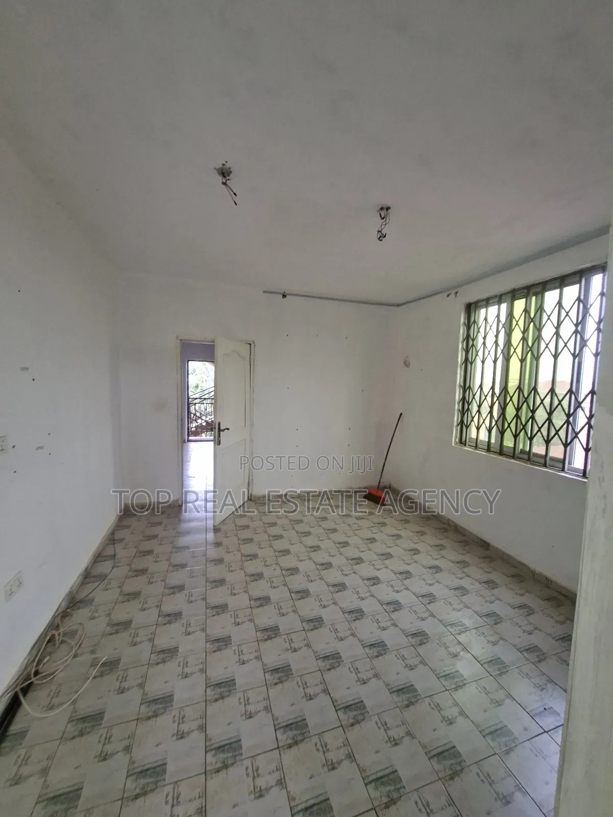 1bdrm Apartment in Ashiyie, Frafraha for rent