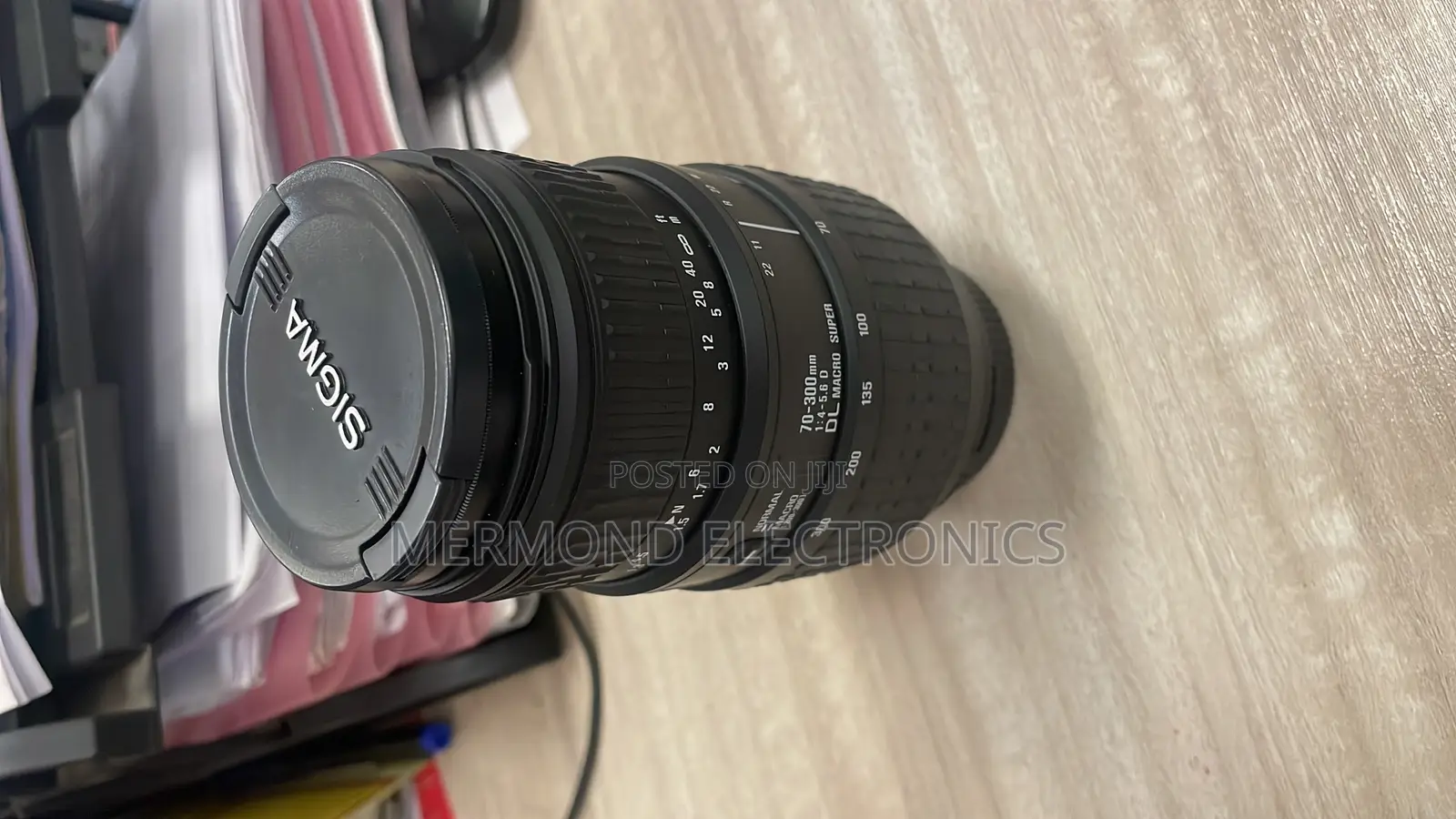 Sigma 70-300mm F/4-5.6 Dl Macro Lens