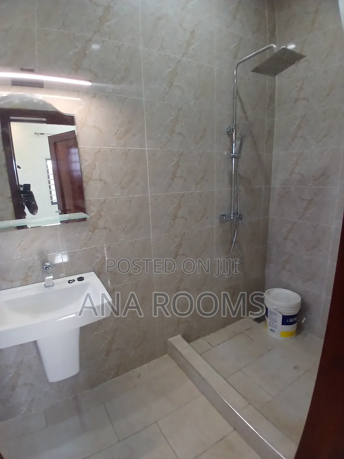 2bdrm Apartment in Commucity 24, Tema Metropolitan for rent