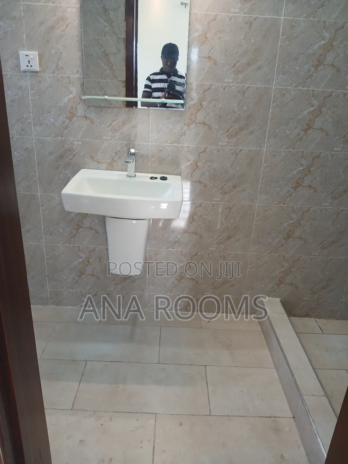 2bdrm Apartment in Commucity 24, Tema Metropolitan for rent