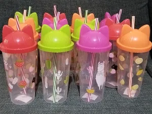 Cups With Covers Minimum 12 Pieces for Birthday Partypacks