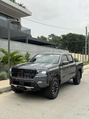 Nissan Frontier PRO-4X 2022 Gray