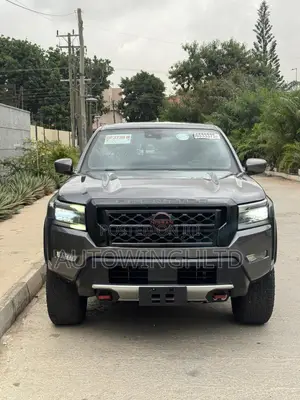 Nissan Frontier PRO-4X 2022 Gray