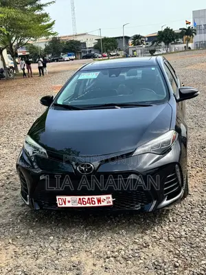 Toyota Corolla XSE (1.8L 4cyl 2A) 2019 Black